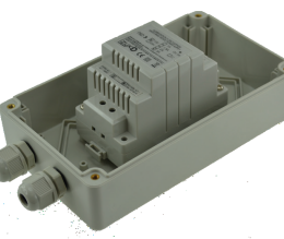 IZX-PSDXWPB1202.8 Alim. 230V AC / 12V DC (12-14V) / 2,8A boîtier ABS IP 65 180 x 105 x 80 mm 2 PE