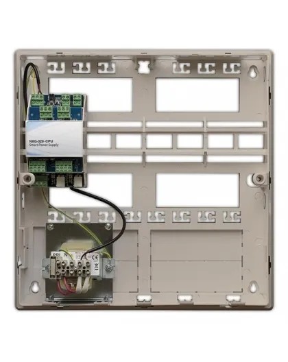 Alimentation 12V/2A supervisée avec isolateur/amplificateur de bus intégré. 2 Entrées et 2 Sorties relais programmables. 2 sorties auxiliares de 500mA chacunes, 500mA pour le bus. Transformateur 40VA Grade 2. Batterie 7Ah max, Coffret plastique