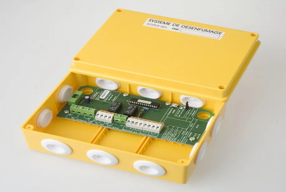Boitier de raccordement pour tableau réf FIN-EGEE 2 un boitier par étage