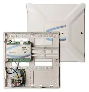 Centrale d'alarme intrusion xGen 8 entrées extensibles à 64 coffret plastique. 16 partitions. Transmetteur digital et vocal intégré. 256 utilisateurs avec 4 niveau de profils. - (Centrale)