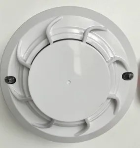 Détecteur multicapteur optique de fumée et chaleur adressable avec ICC, certifié NF