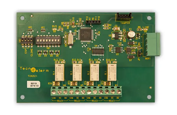 Module d'extension avec 4 relais de signal