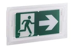 RIVA 45 48-230 Luminaire d'Evacuation pour Source Centralisée (LSC) 100% LED, 45 lm / IP 43 / IK 08 / multi-tension de 48 Vdc à 230 Vac / 1.2 W