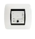 Platine murale amplifiée 2 x 2W avec lecteur BLUETOOTH, entrées AUX
