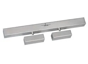 [GRO-GRS623320] Verrou motorisé pour issue de secours et contrôle d'accès NFS-61937 gaches en V Sélection automatique de tension 12/24/48V Haute résistance à l'effraction (1400kg) Faible consommation < 3,5 watts Pose applique